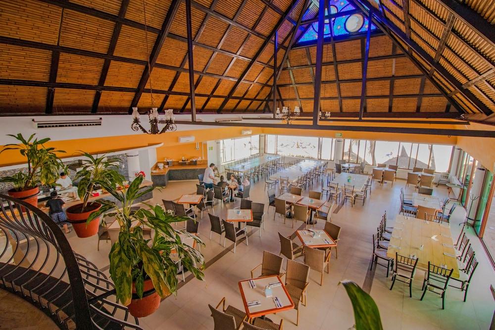 Luna Palace Mazatlán Εξωτερικό φωτογραφία
