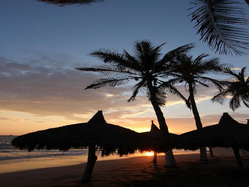Luna Palace Mazatlán Εξωτερικό φωτογραφία